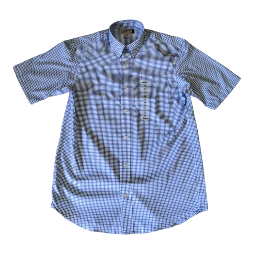 Duluth Trading Co Men's Short Sleeve Button Down Small White Blue NWOT